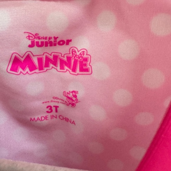 NWOT Disney Junior 3T Girls Minnie Mouse Pink Rashguard Swim Shirt Bathingsuit - Picture 3 of 4